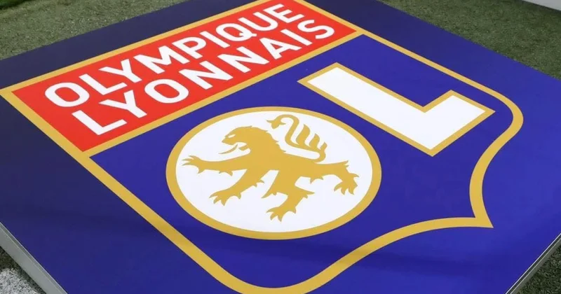 Yeddiqat Fransa çempionu Lyon aşağı liqaya salınıb