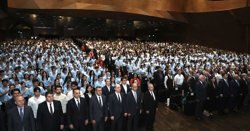 Respublika Fənn Olimpiadalarının qalibləri təltif olunub FOTOLAR