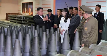 Kim Çen In Putin üçün nəhəng hərbi zavod tikir..?