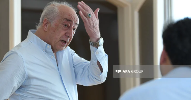 Məhəlləmizdə heç vaxt özgə qızın üzünə baxmazdılar, qeyrət var idi Çingiz Fərzəliyev