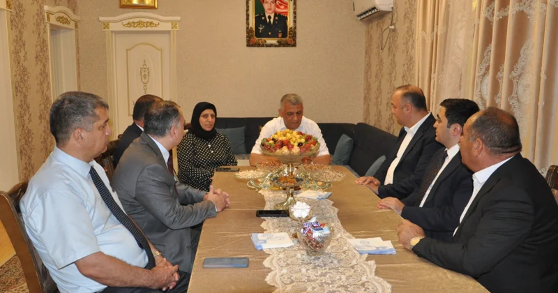 Silahlı Qüvvələr Günü ərəfəsində şəhid ailələri ziyarət olunub