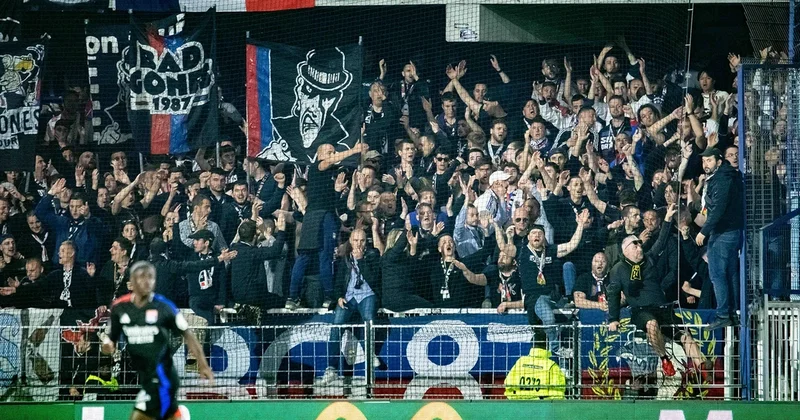 Fransa futbolunda ŞOK qərar: Lion Liqa 2 yə düşürüldü