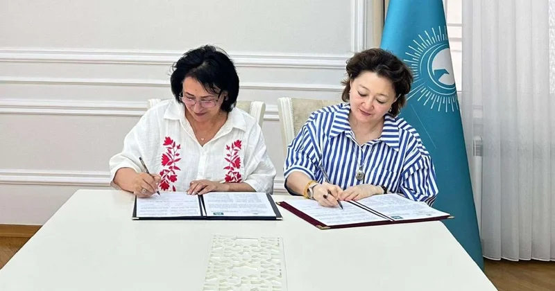 Türk Mədəniyyəti və İrsi Fondu və “İpək yolu” İctimai Birliyi arasında müqavilə imzalandı