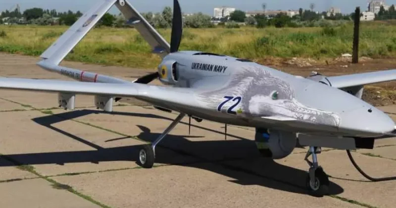 Bayraktar TB2 вновь засветился в небе Украины ВИДЕО