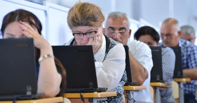 Bugünkü imtahanda iştirak edən müəllimlərin sayı açıqlandı