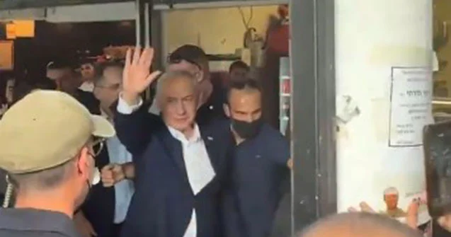 “Gəl kofe iç, sən bir nömrəsən” Video