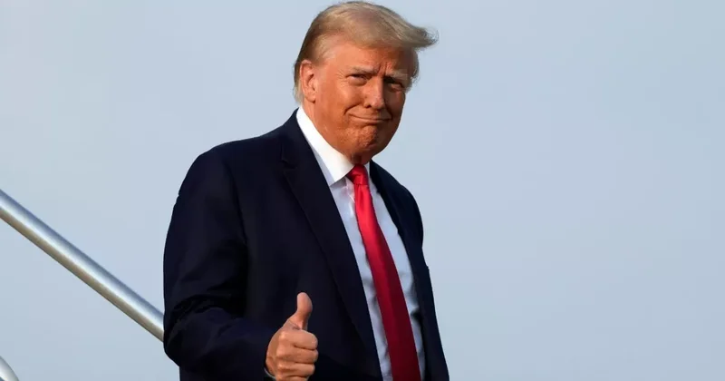 Трамп: Китай может продолжать закупать нефть у Ирана