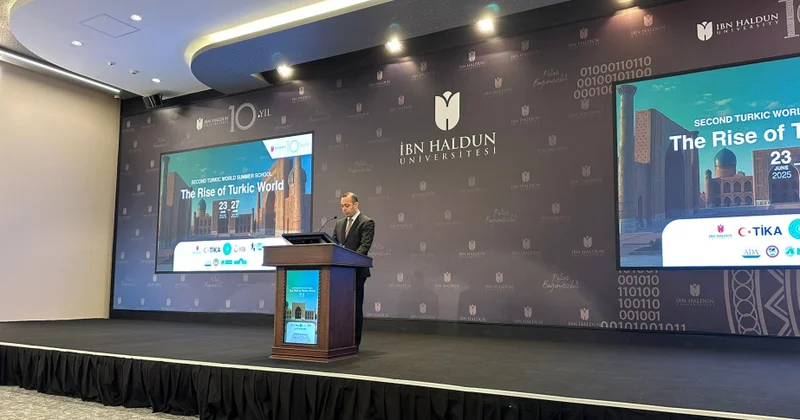 İHU nun “Heydər Əliyev” Avrasiya Araşdırmaları Mərkəzinin II Türk dünyası yay məktəbi proqramı” başlayıb