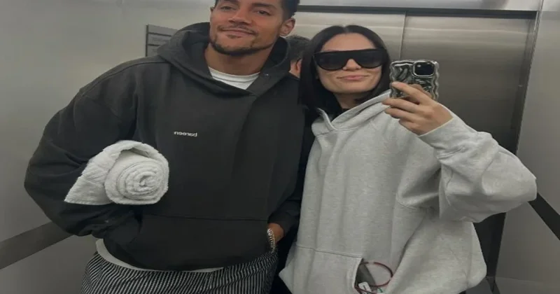 Müğənni Jessie J əməliyyat olundu