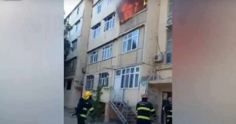 В Сумгайыте произошел пожар в пятиэтажке Видео