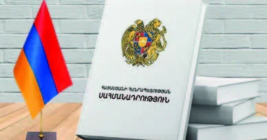 Ermənistan: “Sülh körpüsü”, seçkilər və konstitusiya