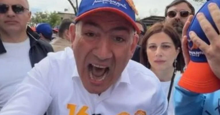 Paşinyan rəqiblərinə “divan tutur” Kütləvi TUTHATUT