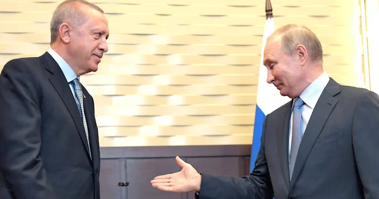 Ərdoğan Putinin Ukrayna ilə danışıqlara hazır olduğunu bildirməsini “müsbət” qiymətləndirib