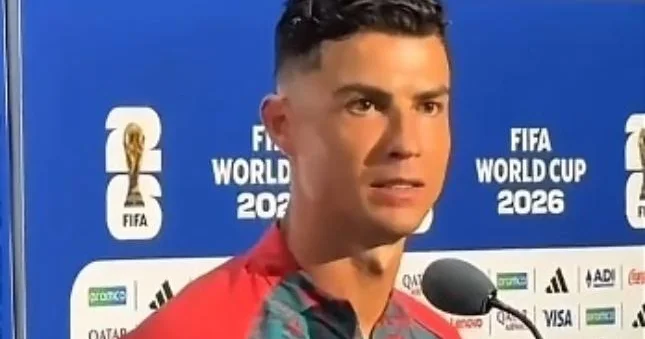 Ronaldo Messinin adını eşitdi, sualı yarımçıq qoydu Video