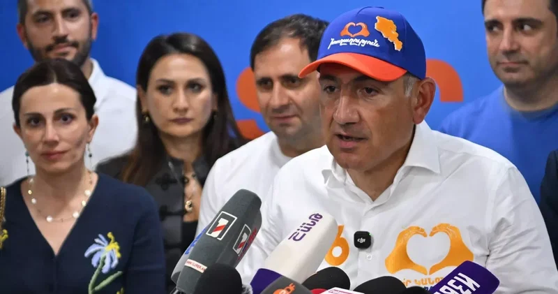 Paşinyanın “müharibə partiyası” tezisi Bakıya üstünlük verdi Erməni siyasi analitik