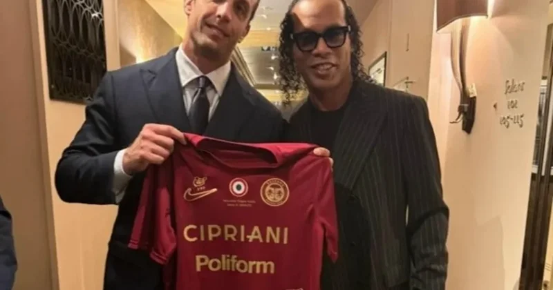 Ronaldinyo karyerasını bərpa edib, İtaliya klubu futbolçunun transferini açıqlayıb