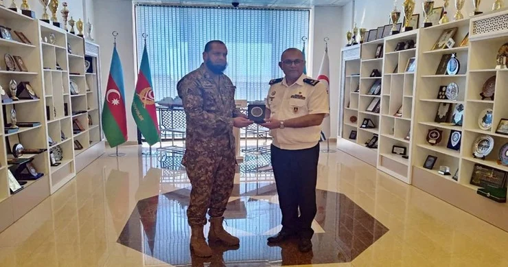 Azərbaycan HDQ komandanı Pakistan nümayəndə heyəti ilə görüşüb