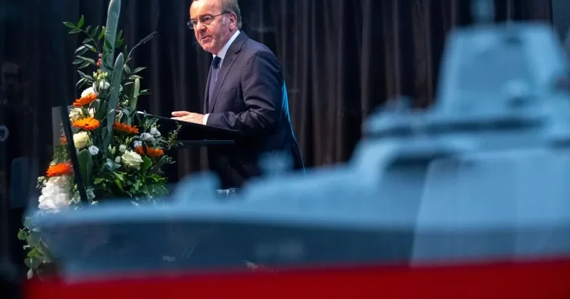 Германия отказалась от строительства крупнейших военных кораблей со времён Второй мировой