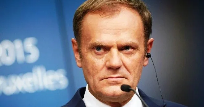 Mən dəyişmədim, amma Orban dəyişdi Tusk