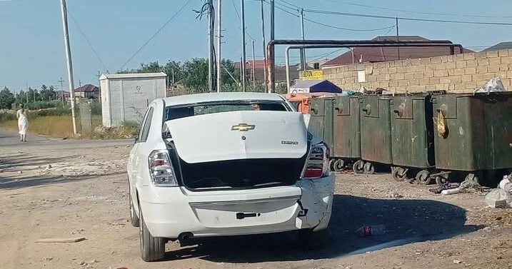 В Баку на свалке нашли автомобиль