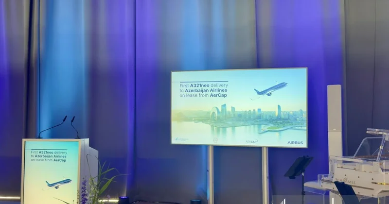 Hamburqda AZAL a məxsus ilk Airbus A321neo təyyarəsinin təhvil verilməsi mərasimi keçirilib (Foto)
