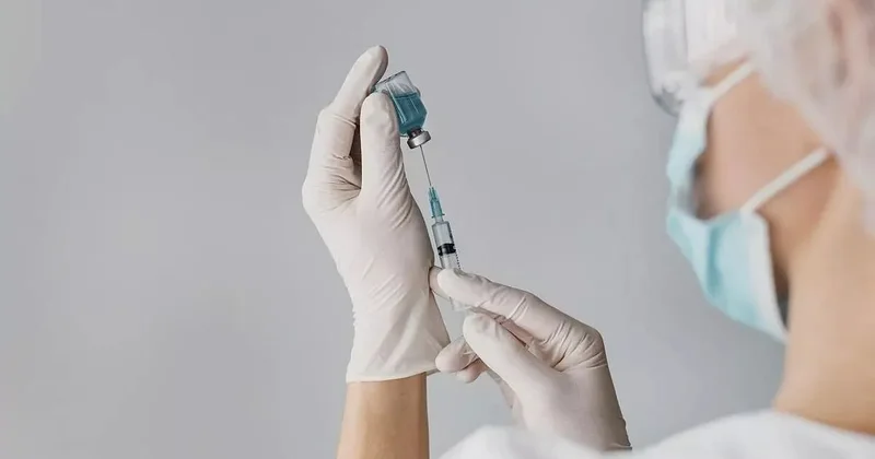 Xərçəngə qarşı peyvəndin klinik sınaqlarına BAŞLANILDI