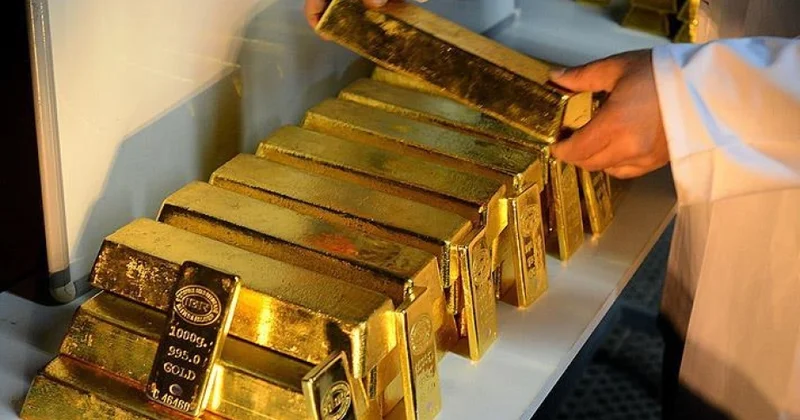 Стоимость тройской унции золота подешевела до 4090 долларов