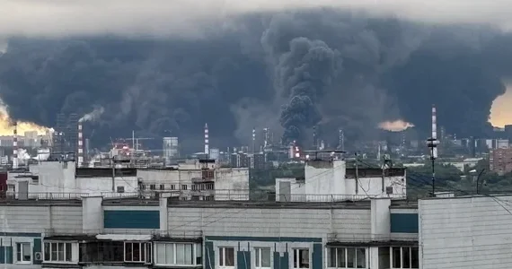СМИ: Московский НПЗ остановлен на полгода после ударов БПЛА
