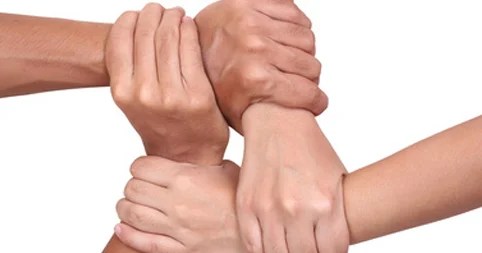“Könüllü DOST” : 18 000 müraciət, 674 cəlb