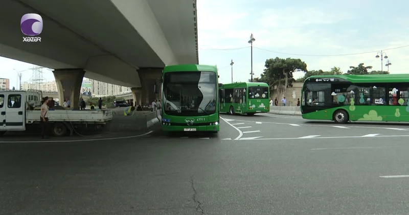 Koroğlu metrosunun yanında nəqliyyatın hərəkətində DƏYİŞİKLİK VİDEO