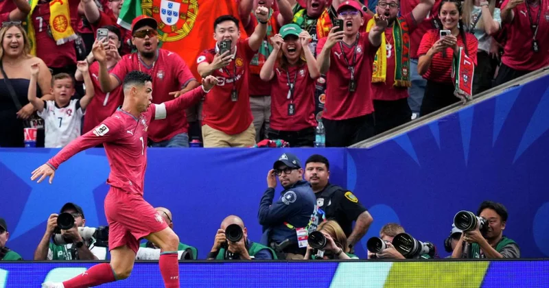 Ronaldu və Bellinqem dünya çempionatının tarixinə düşüblər