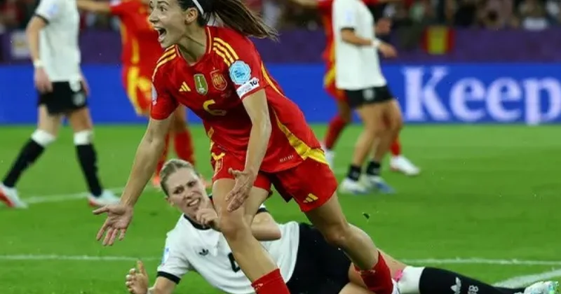Avropa çempionatı: İspaniya finalda İngiltərə ilə qarşılaşacaq