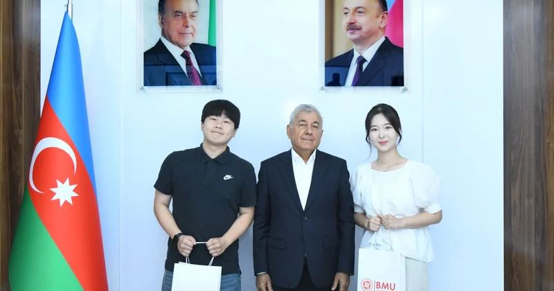 Rektor BMU da təcrübə keçən koreyalı tələbələrlə görüşüb FOTOLAR