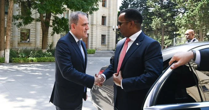 Azərbaycan və Somali XİN başçıları arasında görüş keçirilib