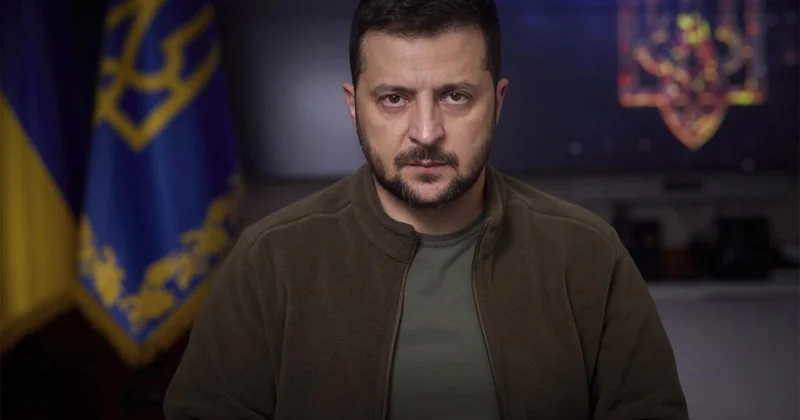 Zelenski geri çəkildi Qalmaqallı korrupsiya qanununa yenidən baxılacaq
