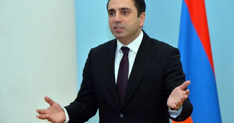 Erməni spiker Simonyanı HƏDƏLƏDİ