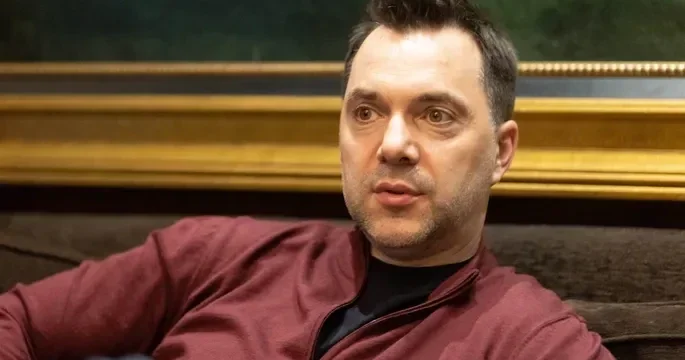 Арестович: Зеленский достал всех, и на Западе, и внутри страны