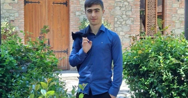 Орхан, набравший 700 баллов: До экзамена у меня не было мобильного телефона