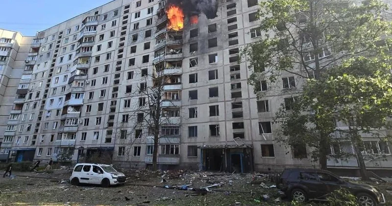 Rusiya Xarkova aviasiya bombaları ilə hücum edib