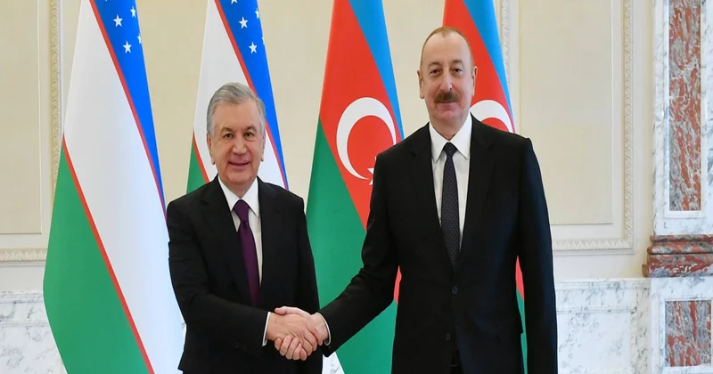 Azərbaycan Prezidenti Şavkat Mirziyoyevə zəng edib