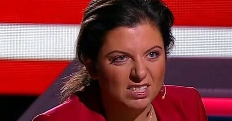 Simonyan Simonyana qarşı: Alçaq məxluq... Hürüb hürüb susacaq