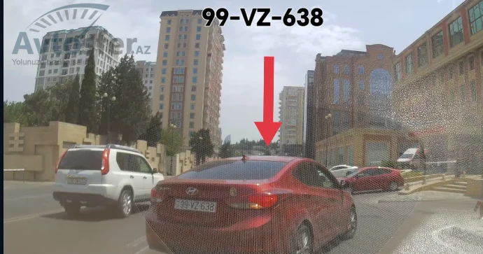 Düzgün dayana bilməyən sürücü digər avtomobillərə təhlükə yaratdı VİDEO