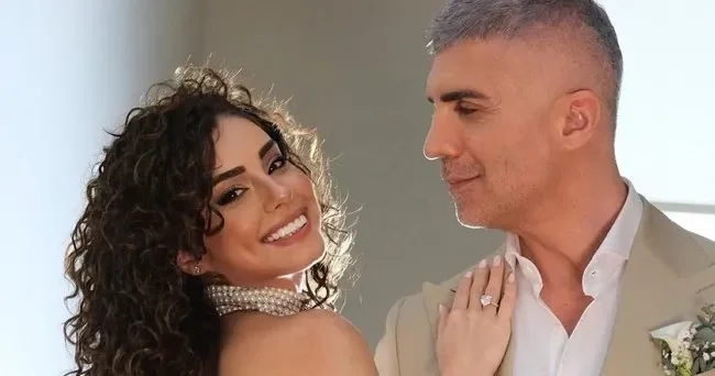 53 yaşlı Özcan gənc həyat yoldaşından danışdı: Tanış olanda 20 yaşında idi