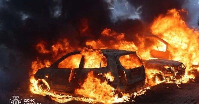 Rusiya Xarkova 500 kiloqramlıq bomba atdı Dəhşətli görüntülər