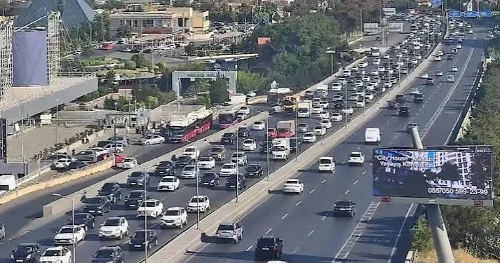 Bu zaman paytaxt yollarında nəqliyyat axını tənzimlənər: İqtisadçı