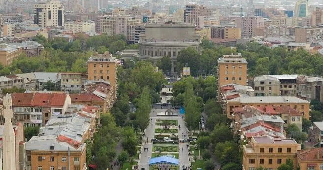 Rusiya Ermənistana daha bir qadağa qoydu