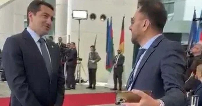 Hikmət Hacıyevin Sadıqlı ilə söhbəti bunun davamı idi