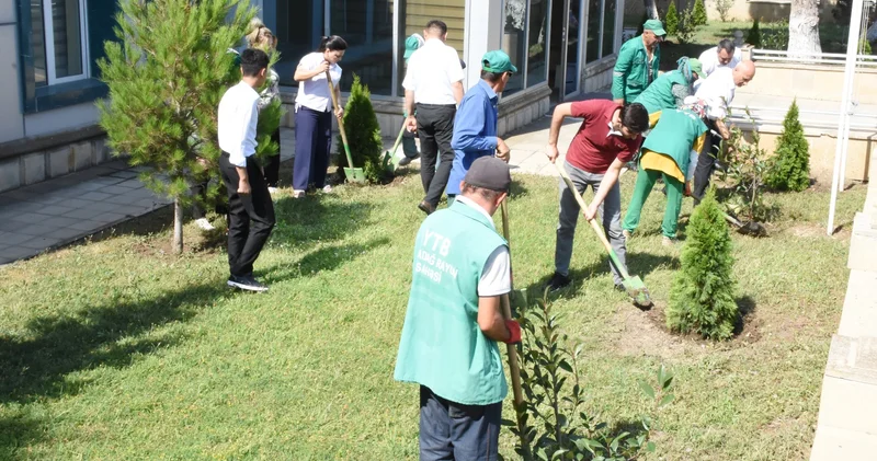 YAP Qaradağ rayon təşkilatının inzibati binasının yerləşdiyi ərazidə iməclik keçirilib