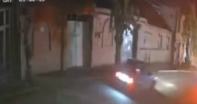 Gəncənin bu küçəsində bəzi sürücülər at oynadır VİDEO