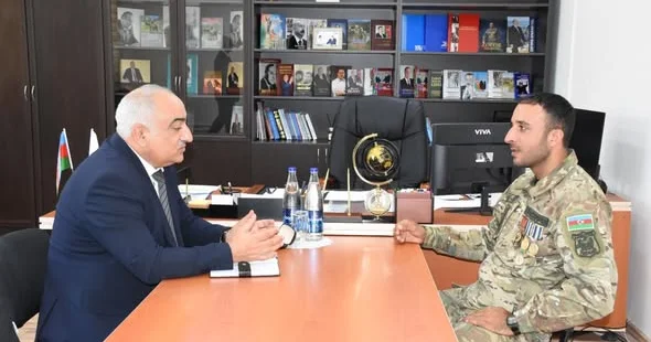 YAP Qaradağ rayon təşkilatının sədri vətəndaşları qəbul edib
